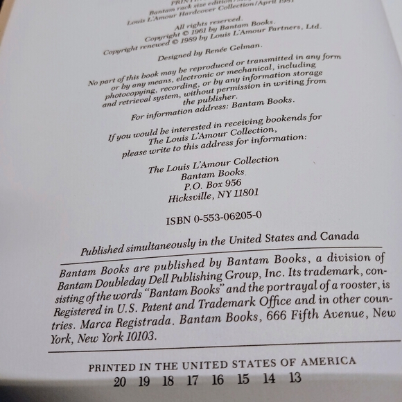 Faux Leather Back Louis L'Amour SACKETT W/Gold Autograph on Front 1981 - Picture 4 of 8